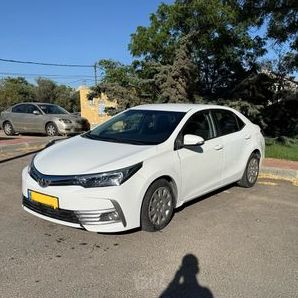 טויוטה קורולה