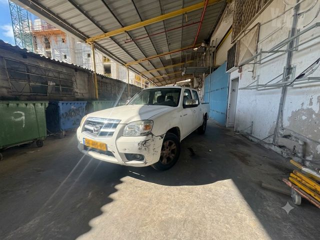 מאזדה BT-50