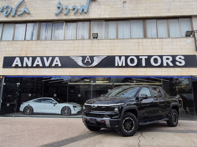 מודעת רכב שברולט סילברדו EV