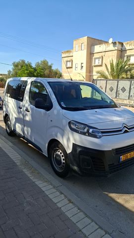 סיטרואן ג'אמפי
