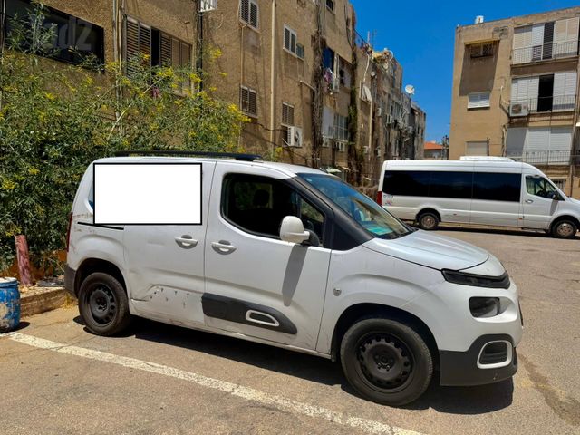 מודעת רכב סיטרואן ברלינגו 