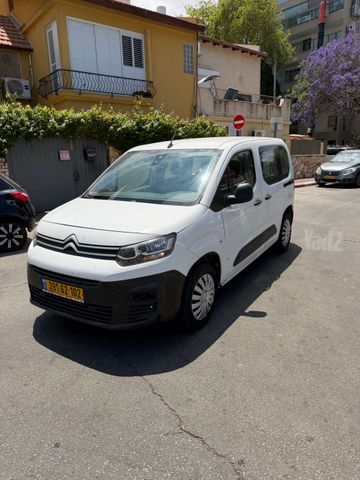 מודעת רכב סיטרואן ברלינגו 