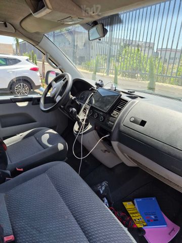 מודעת רכב פולקסווגן טרנספורטר