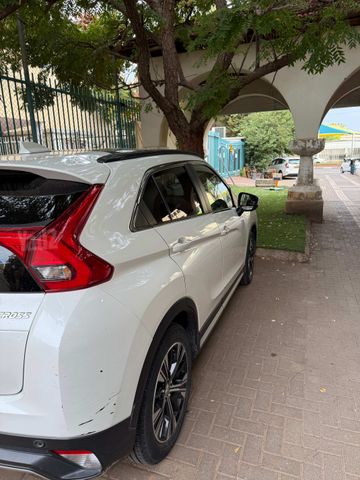מודעת רכב מיצובישי אקליפס קרוס