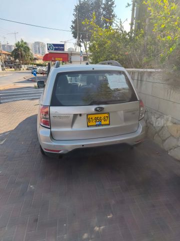 סובארו פורסטר
