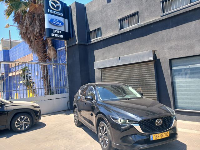 מודעת רכב מאזדה CX-5