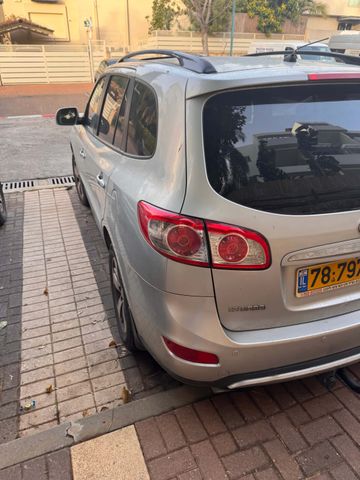 יונדאי סנטה פה
