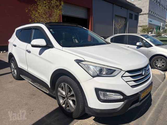 יונדאי סנטה פה
