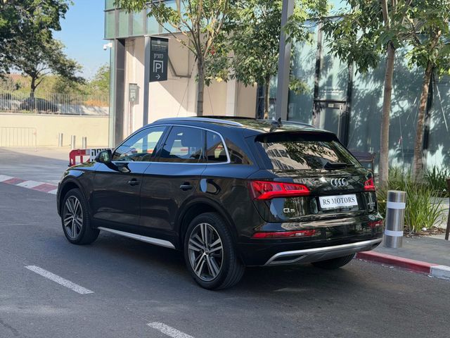 אאודי Q5