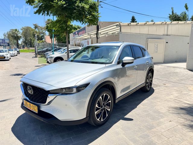 מודעת רכב מאזדה CX-5