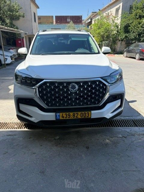 מודעת רכב סאנגיונג רקסטון