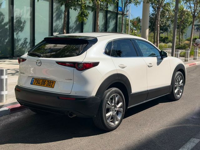 מאזדה CX-30