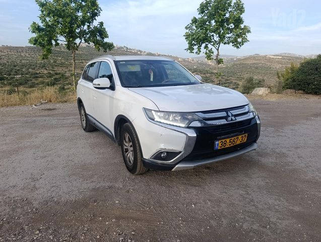 מיצובישי אאוטלנדר