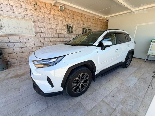טויוטה RAV4