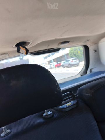 סובארו פורסטר