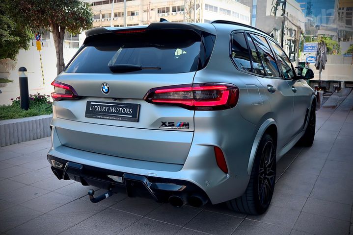 ב מ וו X5 M