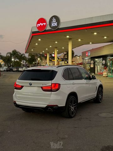 ב מ וו X5