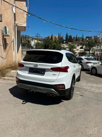 יונדאי סנטה פה