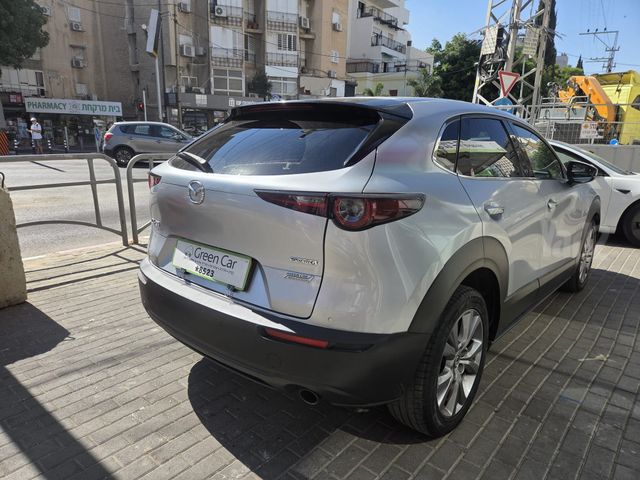 מאזדה CX-30