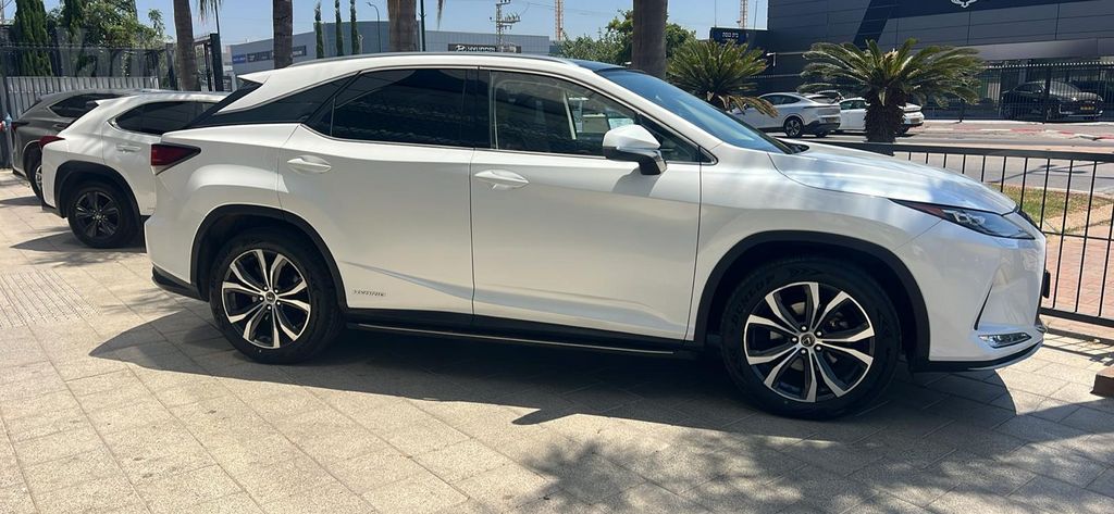 מודעת רכב לקסוס RX 1