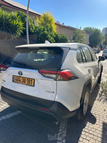 טויוטה RAV4