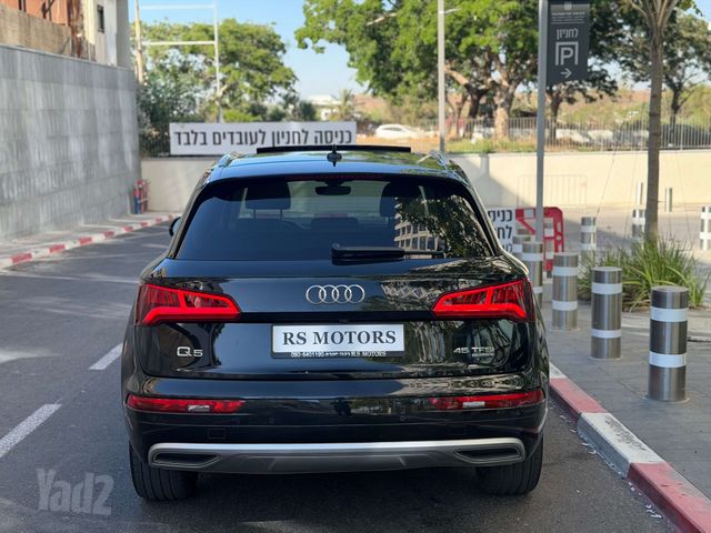 אאודי Q5