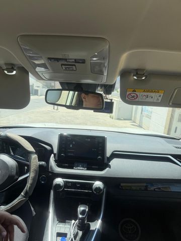 טויוטה RAV4