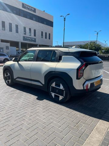 קיה EV3