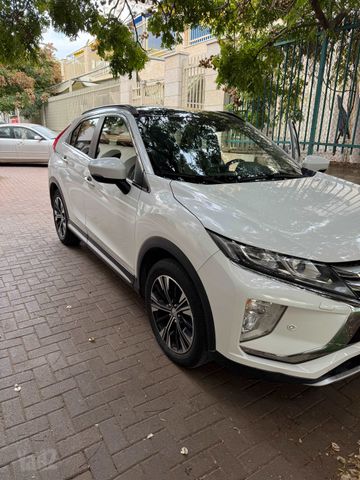 מיצובישי אקליפס קרוס