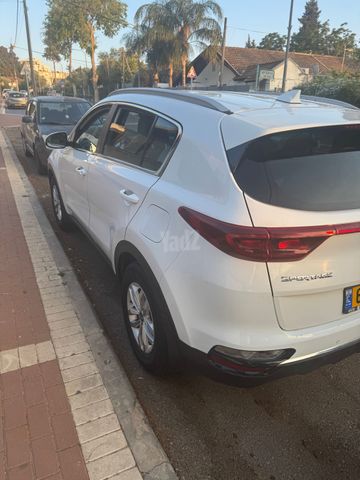 קיה ספורטז'