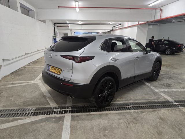 מאזדה CX-30