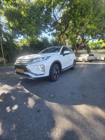 מודעת רכב מיצובישי אקליפס קרוס
