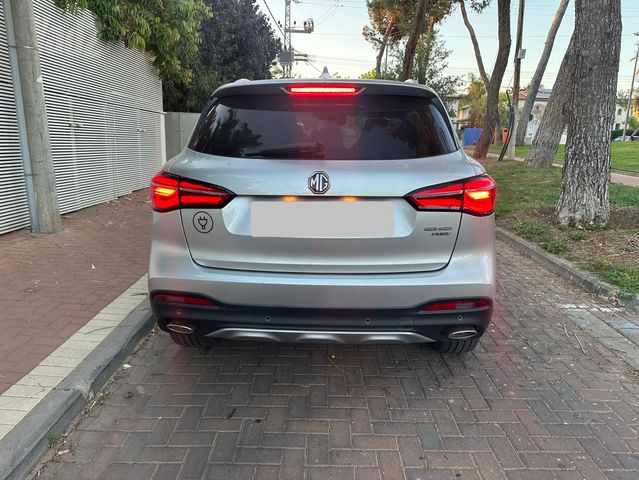 אם ג'י EHS PHEV
