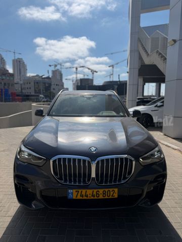 ב מ וו X5