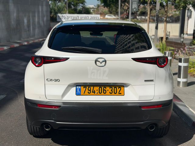 מאזדה CX-30