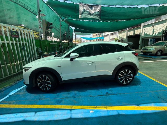 מודעת רכב מאזדה CX-3