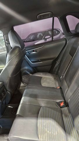 טויוטה RAV4
