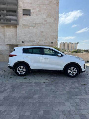 קיה ספורטז'
