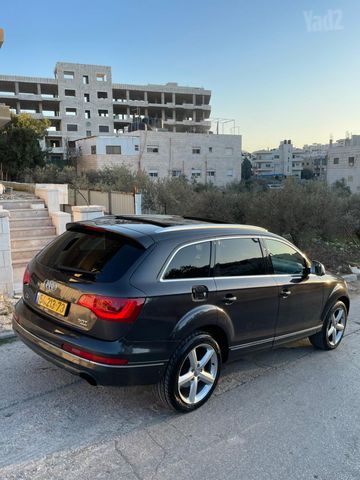 אאודי Q7