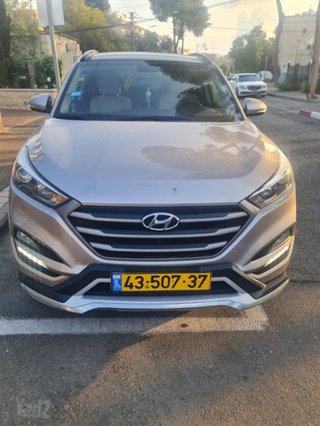 מודעת רכב יונדאי טוסון