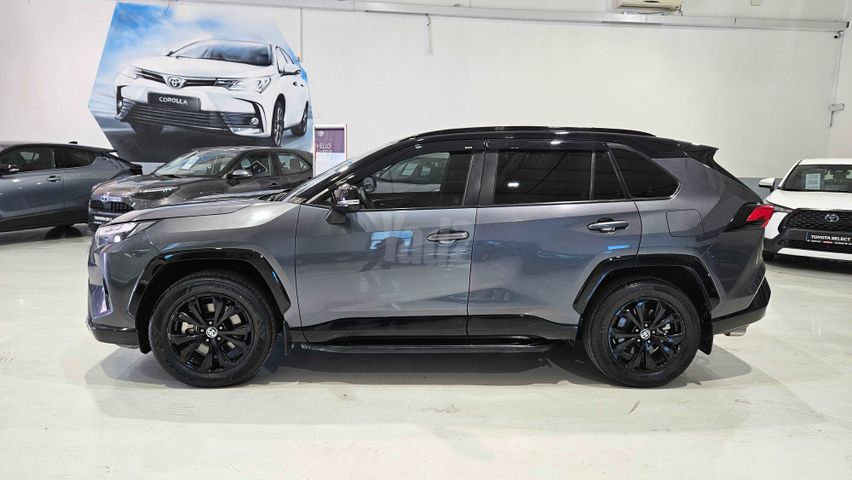 טויוטה RAV4