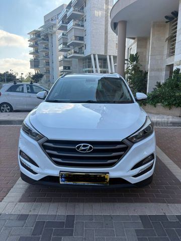 מודעת רכב יונדאי טוסון