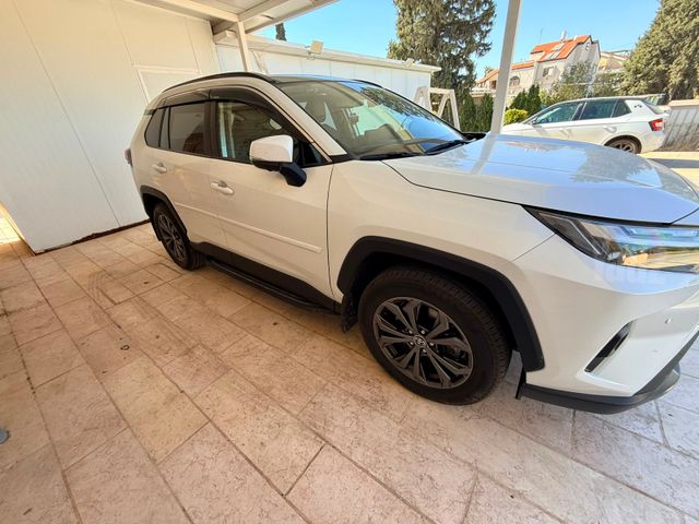 טויוטה RAV4