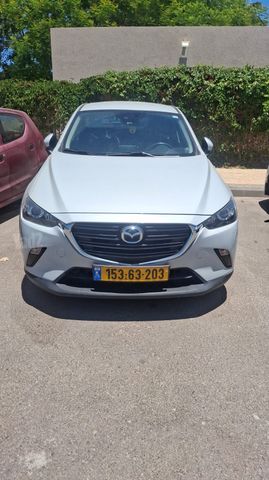 מודעת רכב מאזדה CX-3