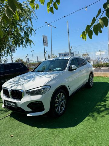 ב מ וו X4
