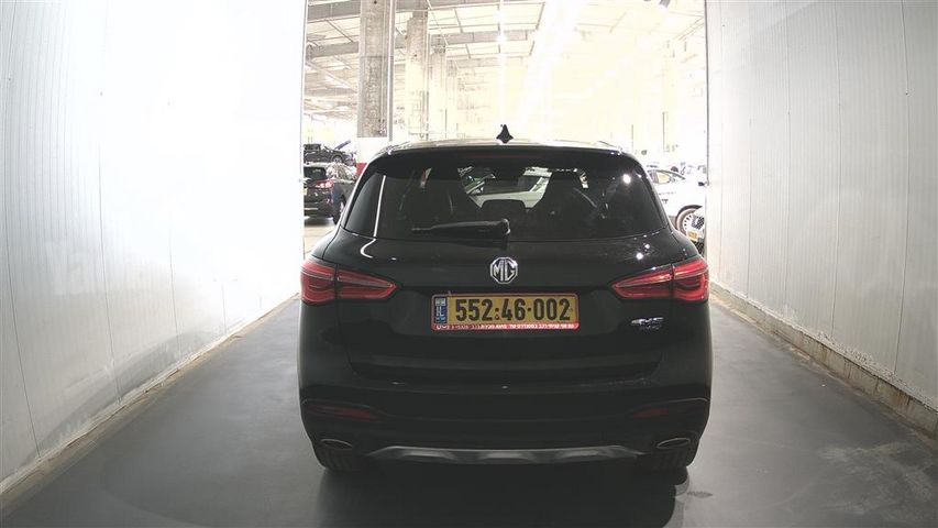 אם ג'י EHS PHEV