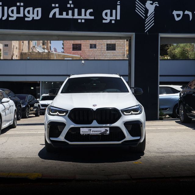 ב מ וו X6 M