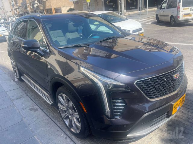 קאדילק XT4