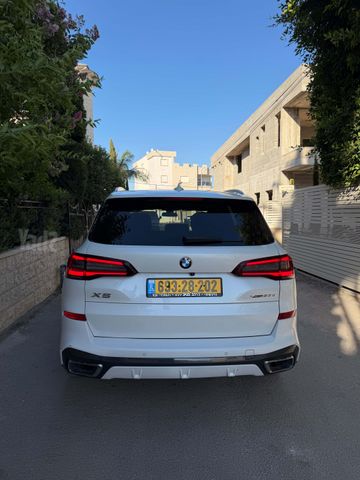 ב מ וו X5