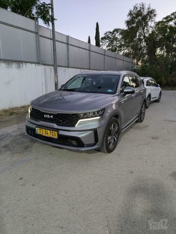 קיה סורנטו